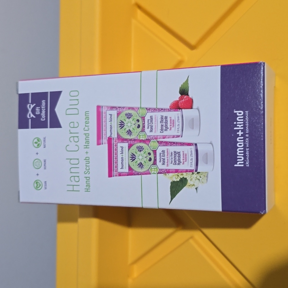 💕 Humankind hand cream and hand scrub set